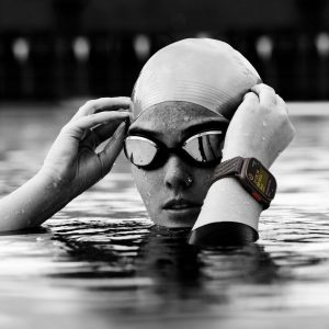 Apple Watch Ultra 2 GPS + Cellular 49mm titanio negro, Correa Alpine Loop verde oscuro Talla M (Seminuevo) - Imagen 4